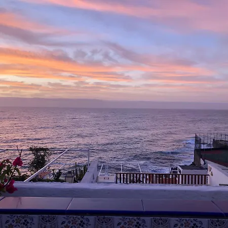 Sea View Salt Water Pool - 2 Apartment